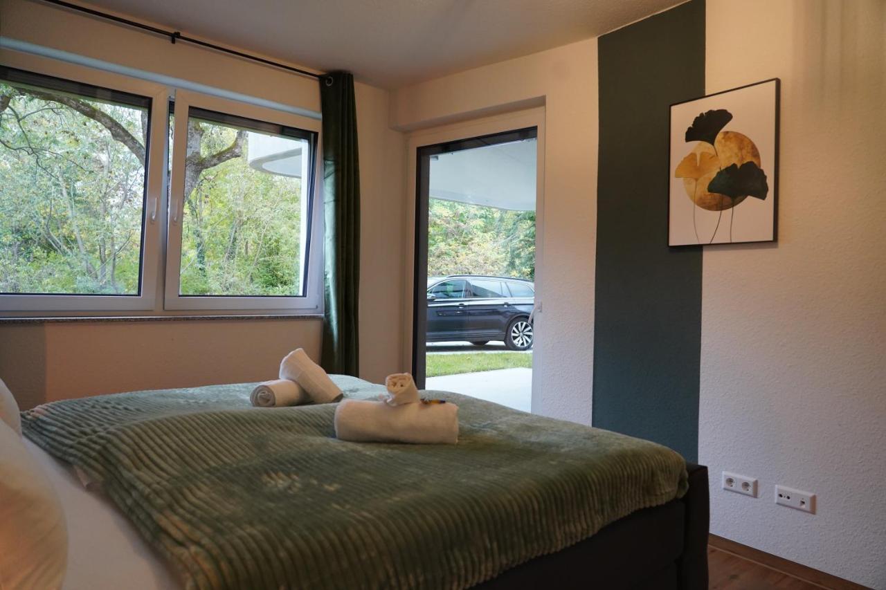 Design-Apartment I Direkt Im Zentrum I Boxspring I Nespresso I Terrasse Mit Garten I Parkplatz Bad Krozingen Dış mekan fotoğraf